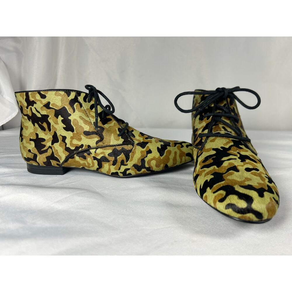 LOGO Camo Ankle Bootie Adrienne Green Womens 7 Fishermancore  new